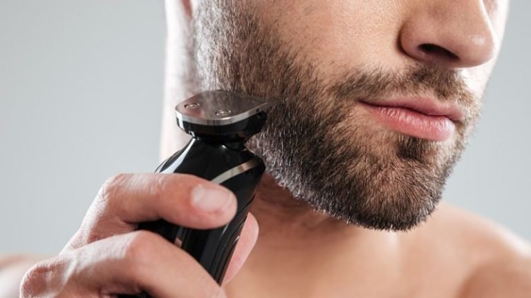 Os 10 erros mais comuns ao fazer a barba e como evitá-los.