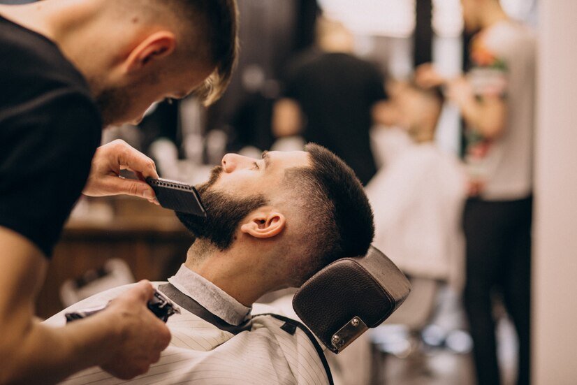 A importância da manutenção regular da barba e do cabelo.